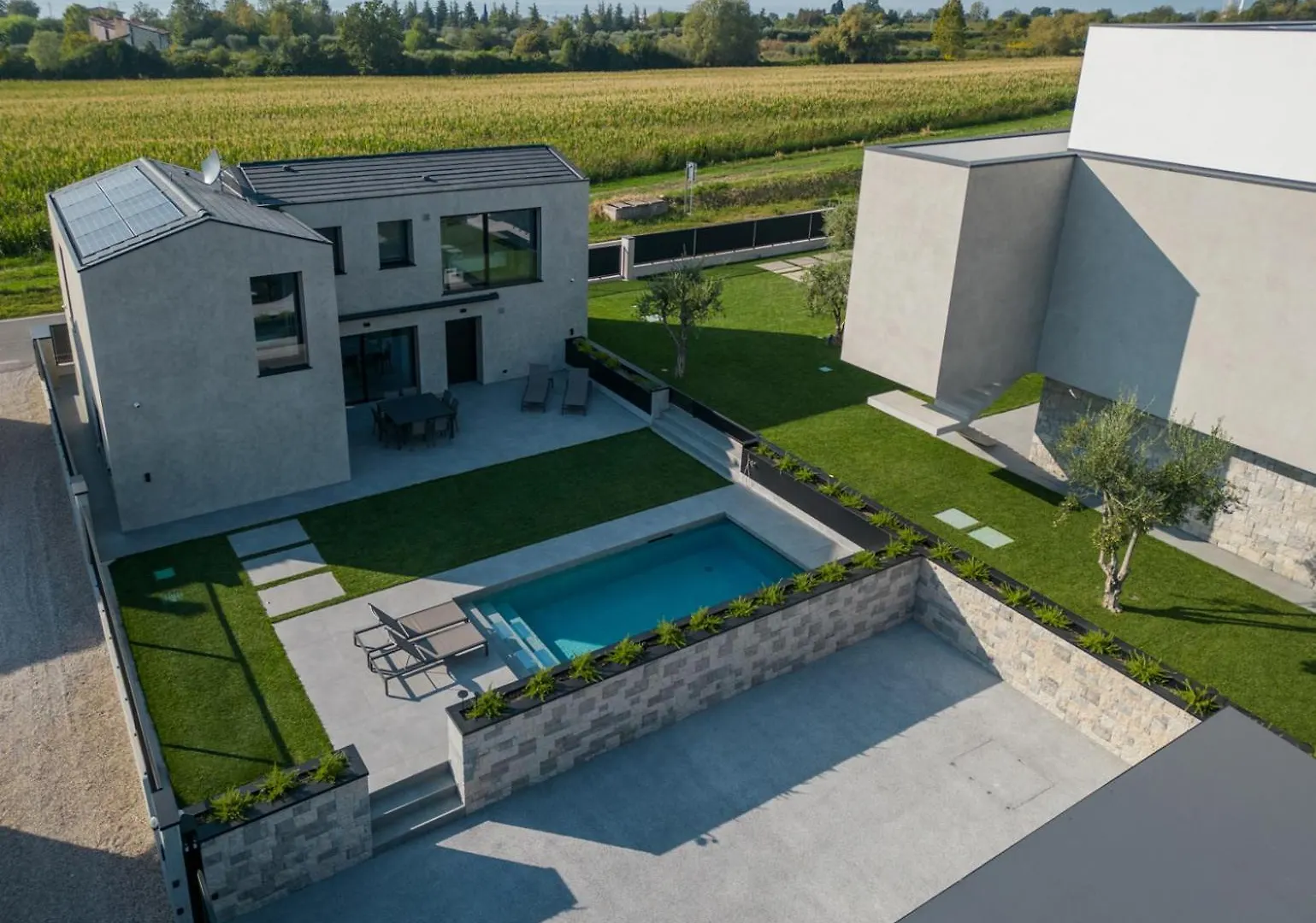 Villa Greghe-Lusso Con Piscina Lazise